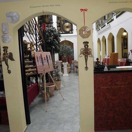 Felixanum Hotel & Galerie Isernhagen Extérieur photo