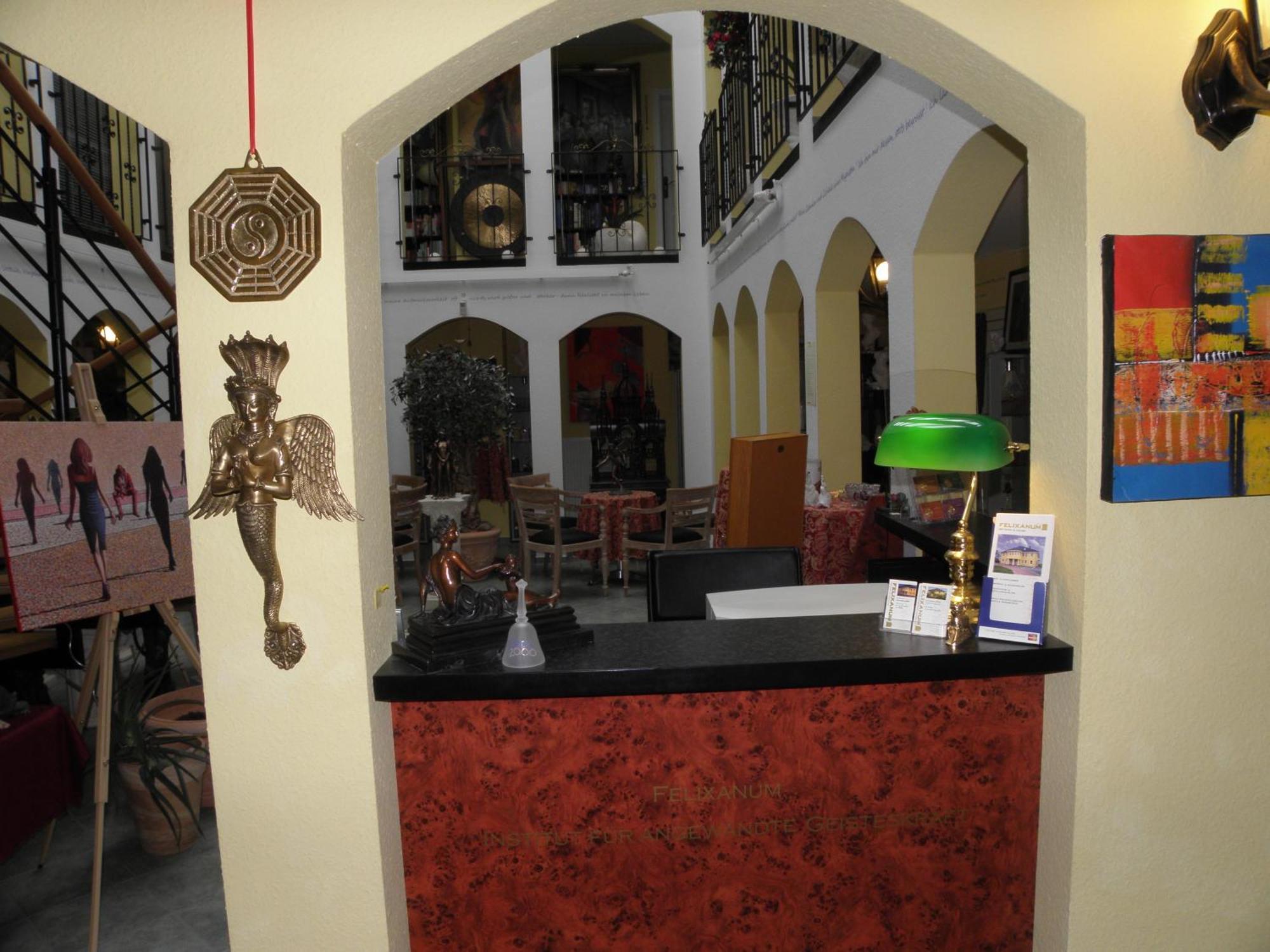 Felixanum Hotel & Galerie Isernhagen Extérieur photo
