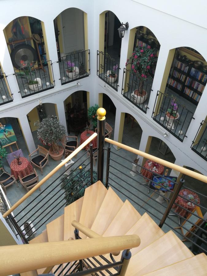 Felixanum Hotel & Galerie Isernhagen Extérieur photo